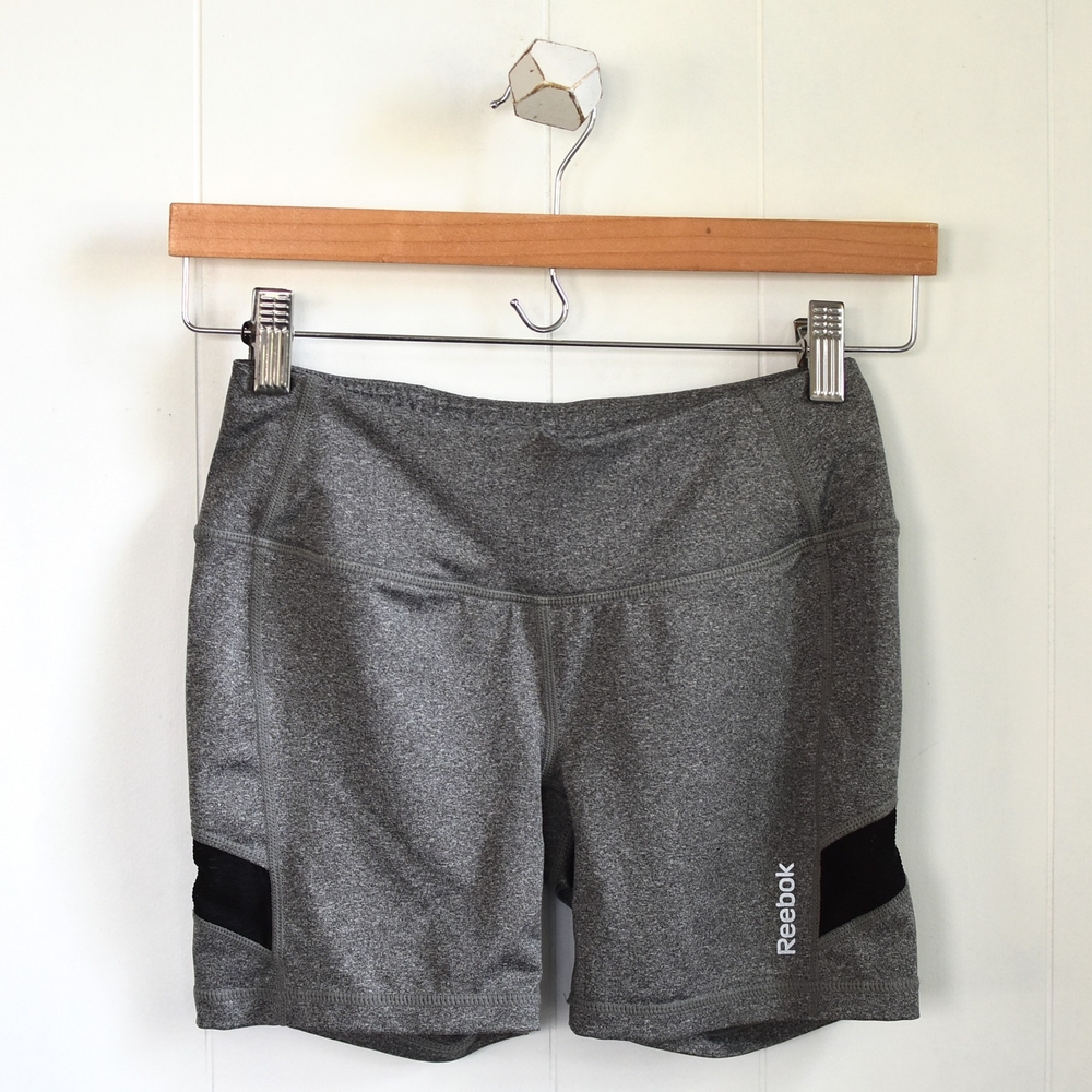 ☆ REEBOK Mesh Bike Shorts